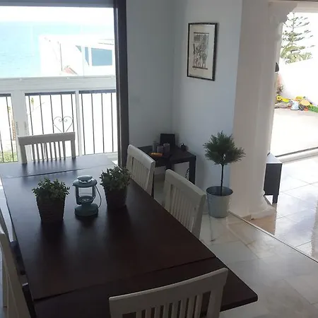 Beachside Penthouse * Фуэнхирола