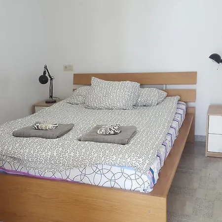 Beachside Penthouse Апартаменты